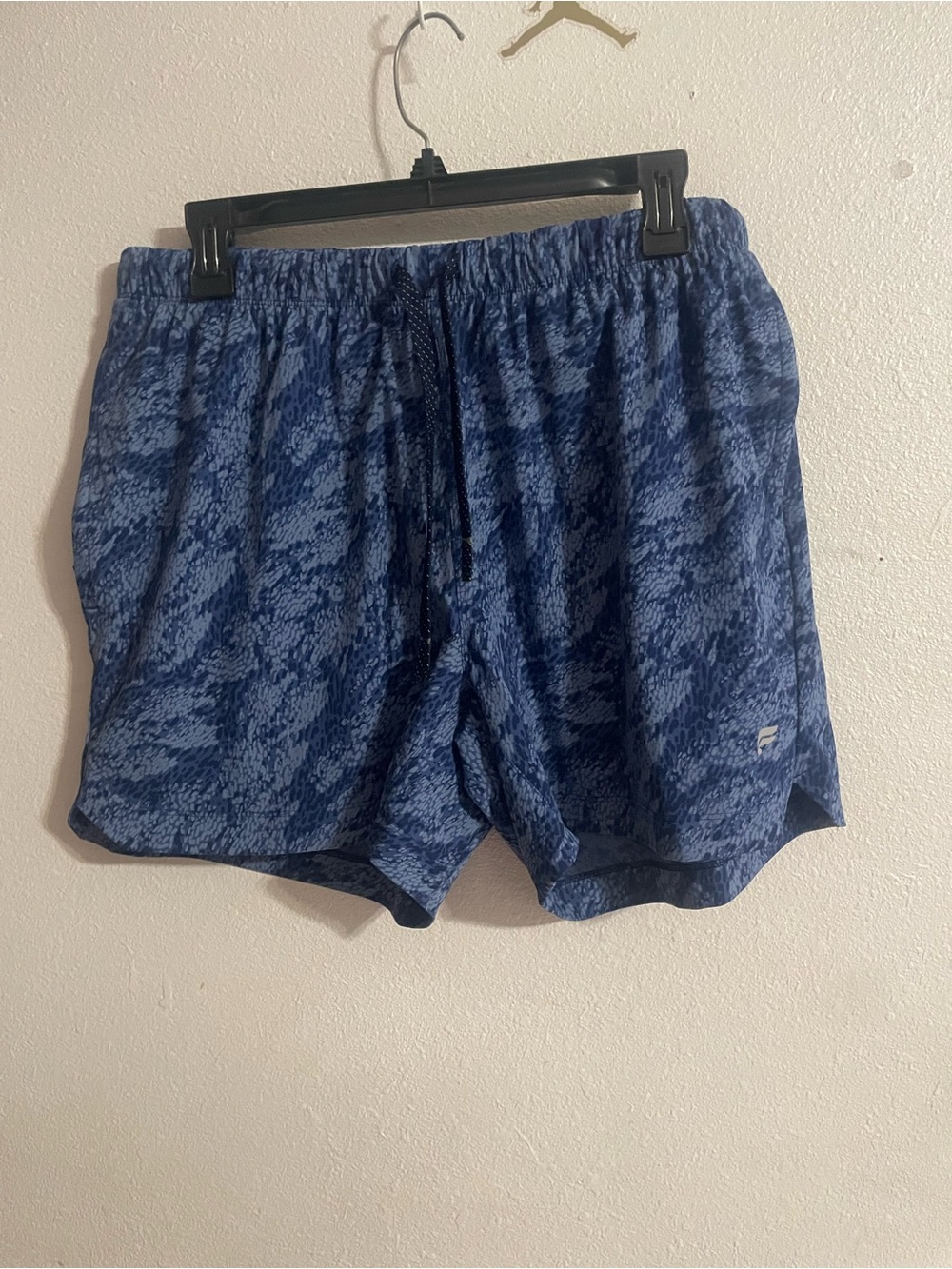 Fabletics The One Short 5in - Picture 3 of 4